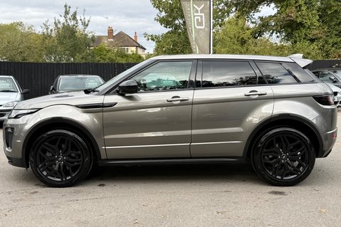 Land Rover Range Rover Evoque TD4 HSE DYNAMIC MHEV - ONLY 25,000 MILES  9
