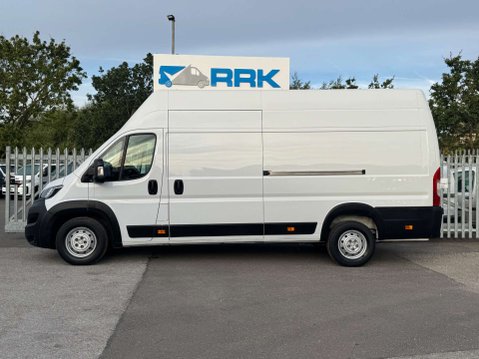 Peugeot Boxer 2.2 BlueHDi 435 Professional Premium + Panel Van 5dr Diesel Manual L4 H3 Eu 5