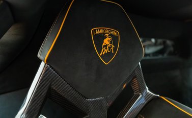 Lamborghini Aventador SV LP 750-4 18