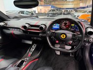 Ferrari 812 Superfast 6.5 V12 Coupe 2dr Petrol F1 DCT Euro 6 (s/s) (800 ps) 2