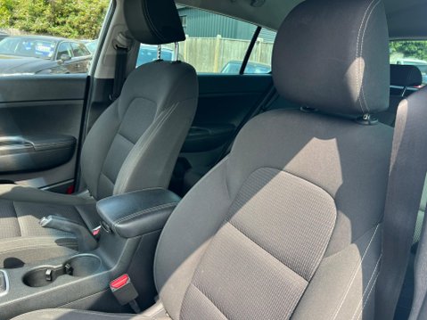 Kia Sportage 1.6 GDi 2 Euro 6 (s/s) 5dr 24