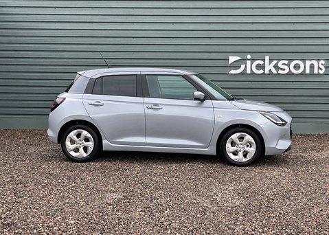 Suzuki Swift 1.2 Mild Hybrid Motion 6
