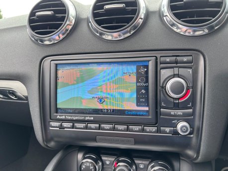 Audi TT 2.5 TFSI Roadster 2dr Petrol Manual quattro Euro 5 (340 ps) 22