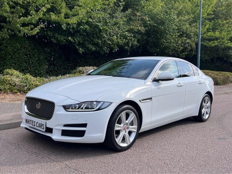 Jaguar XE 2.0i Portfolio Auto AWD Euro 6 (s/s) 4dr 61