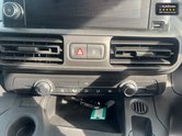 Peugeot Partner SWB L1H1 (SOLD) Low Roof Bluehdi Professional Air Con Sensors EURO 6 NO VA 32