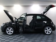 Audi A1 TFSI SPORT 6