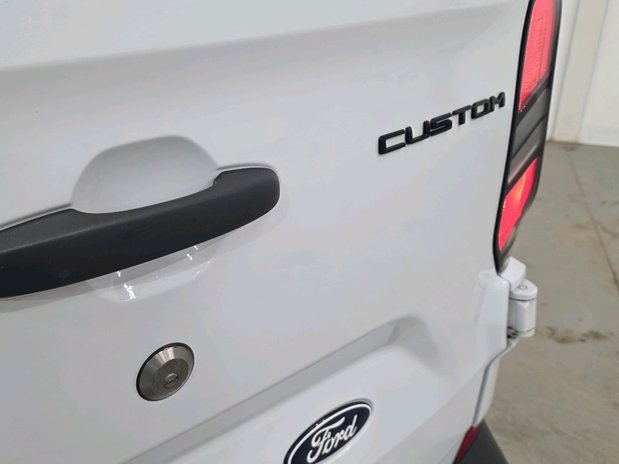 Ford Transit Custom Transit Custom 300L2 H1 Trend Van 2.0 EcoBlue 130ps 11