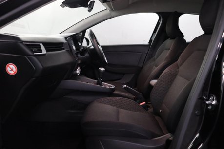 Renault Clio ICONIC TCE 43