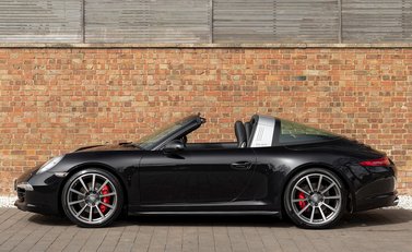 Porsche 911 (991) Targa 4S 2