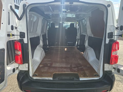 Vauxhall Vivaro L2H1 2900 DYNAMIC S/S 7