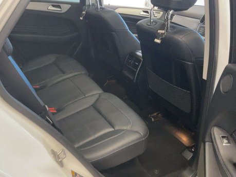 Mercedes-Benz GLE 2.1 GLE 250 D 4Matic AMG Line Premium Auto 4WD 5dr 17
