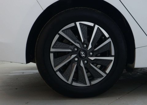 Hyundai IONIQ IONIQ Premium BEV 5dr 13