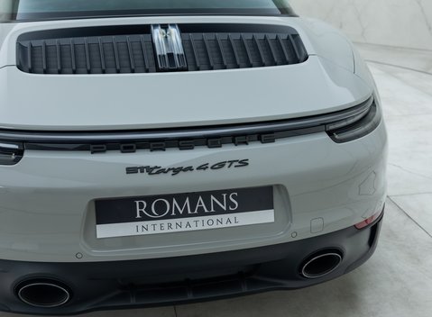 Porsche 911 Targa 4 GTS (992) 27