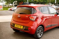 Hyundai i10 PREMIUM 8