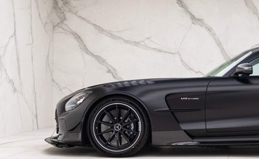 Mercedes-Benz Amg GT BLACK SERIES 32