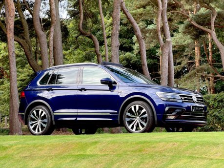 Volkswagen Tiguan R LINE TSI BMT 4MOTION DSG
