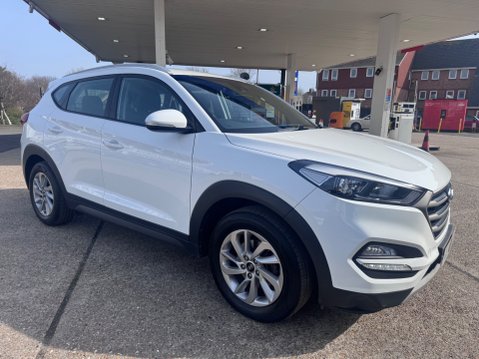 Hyundai TUCSON CRDI SE NAV BLUE DRIVE 5