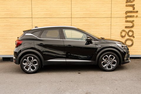 Renault Captur TECHNO E-TECH 12