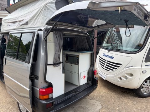 Bilbos Nektar T4 2.5 SWB 2 BERTH POP TOP CAMPER VAN 22