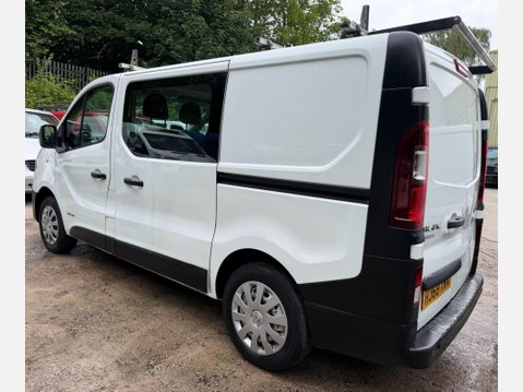 Renault Trafic 1.6 dCi 27 Business Crew Van Double Cab 6dr Diesel Manual SWB Euro 6 (120 p 16