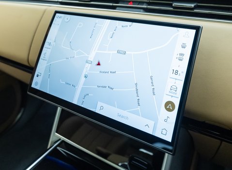 Land Rover Range Rover P400 Autobiography LWB 22