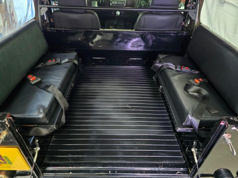 Land Rover Defender 90 HARD-TOP TD5 3