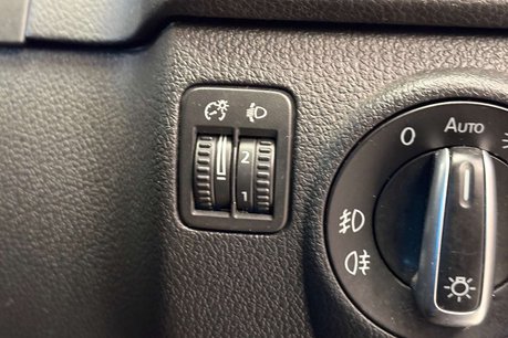 Volkswagen Tiguan 2.0 TDI BlueMotion Tech Match Edition SUV 5dr Diesel Manual 4WD Euro 6 (s/s 52