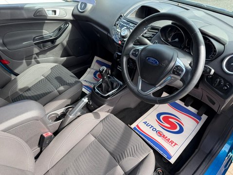 Ford Fiesta 1.0T EcoBoost Titanium Euro 5 (s/s) 5dr 12