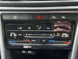 Volkswagen T-Roc 1.5 T-Roc Match TSI S-A 5dr 51