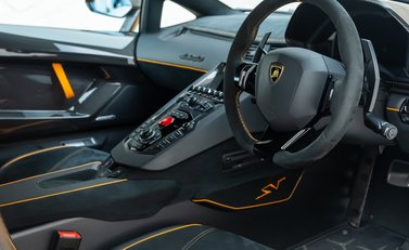 Lamborghini Aventador SV LP 750-4 15