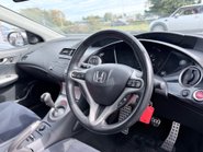 Honda Civic 1.8 ES I-VTEC 10