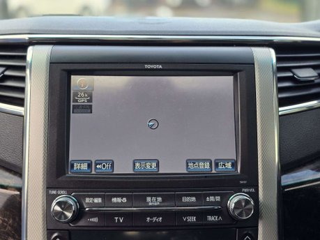 Toyota Alphard Hybrid+PowerTailgate+SuperClean 36