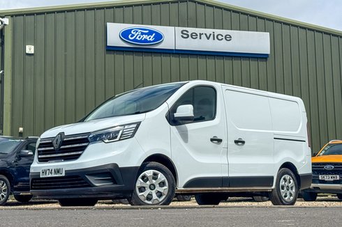 Renault Trafic SWB L1H1 Low Roof Advance SL30 Air Con Nav Sensors EURO 6