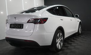 Tesla Model Y LONG RANGE AWD GROK AI Sexy Knob controller Adaptive LEDs Panoramic Roof 10