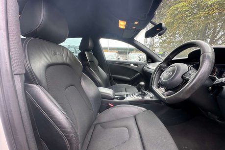Audi A4 2.0 TDI Black Edition Saloon 4dr Diesel Manual Euro 5 (s/s) (177 ps) 11