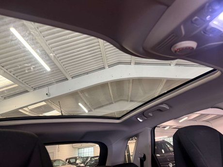 Citroen C4 Picasso 1.6 e-HDi Airdream Exclusive+ MPV 5dr Diesel Manual Euro 5 (s/s) (115 ps) 37