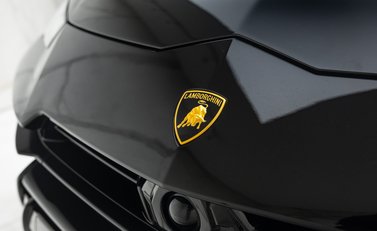 Lamborghini Urus S 42