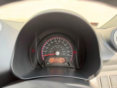 Suzuki Alto 1.0 12V SZ Euro 5 5dr 26