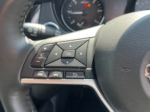 Nissan X-Trail DCI TEKNA 16