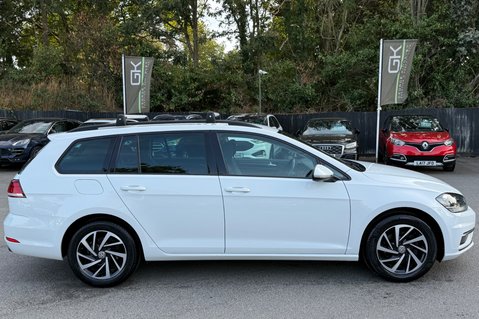 Volkswagen Golf MATCH TDI DSG - VAT Q - APPLE CAR PLAY -ADAPTIVE CRUISE -ROOFBARS 5