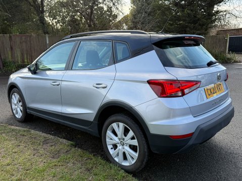SEAT Arona TDI SE 1 OWNER 8