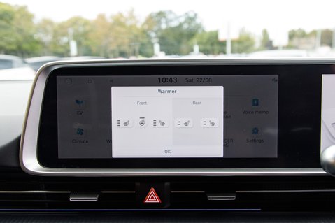 Hyundai IONIQ 6 PREMIUM 26
