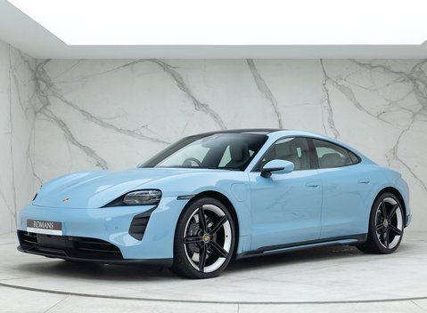 Porsche Taycan 4S 6