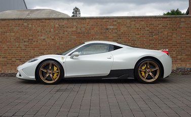 Ferrari 458 Speciale 24