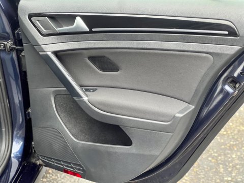 Volkswagen Golf 1.4 TSI BlueMotion Tech Match DSG Euro 5 (s/s) 5dr 54