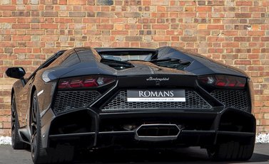Lamborghini Aventador LP 720-4 Roadster 50th Anniversary 3