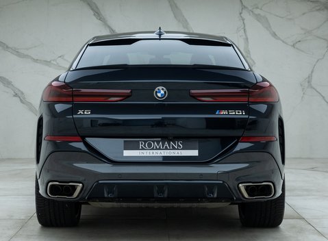 BMW X6 M50i 5