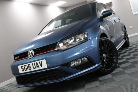Volkswagen Polo GTI DSG 32