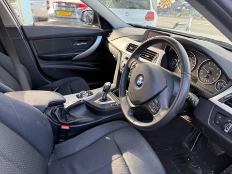 BMW 3 Series 2.0 320d ED EfficientDynamics Auto Euro 5 (s/s) 4dr 10