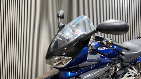 Suzuki Bandit 1200 GSF S 2002 30K RUNNING PROJECT BIKE SPARES OR REPAIR 1200CC 19